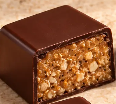 SIGNATURE Protein Crunch filled chocolate